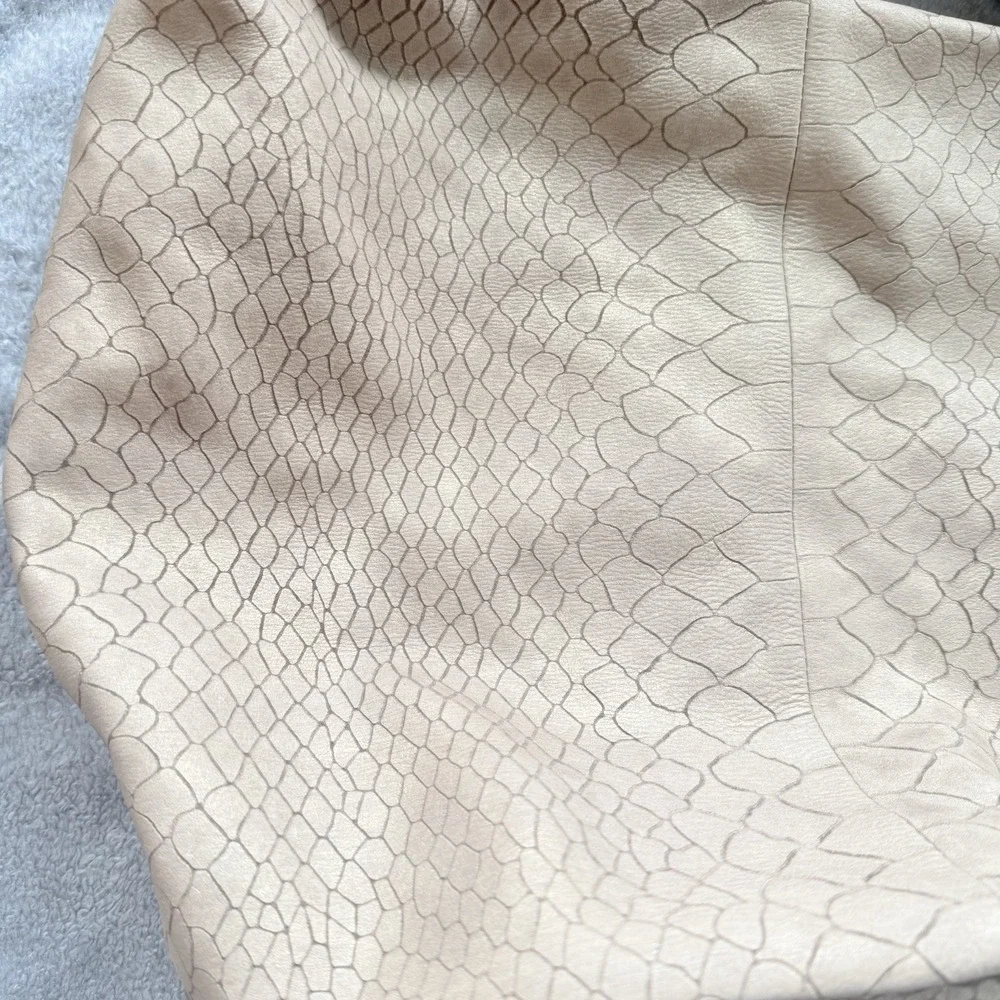 Coccinelle bag high making